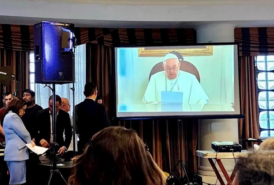 Congreso nacional de Raíces y Alas: El Papa Francisco envía un mensaje a participantes. Misa en la Basílica de la Inmaculada Concepción.