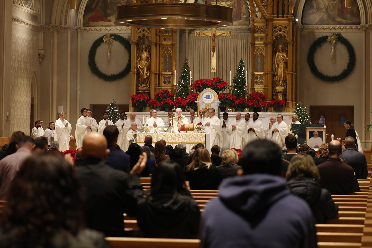 On Jan. 5, Bishop Thomas J. Tobin celebrated Holy Mass at the Cathedral of SS. Peter and Paul, Providence, to pray for the repose of the soul of Pope Emeritus Benedict XVI, who returned home to the Lord December 31, 2022. “As we come to this Holy Eucharist, we thank God — solemnly and profoundly — for the life and ministry of Pope Benedict… May our Blessed Mother accompany him on his heavenly pilgrimage and may he rest in peace,” said Bishop Tobin.